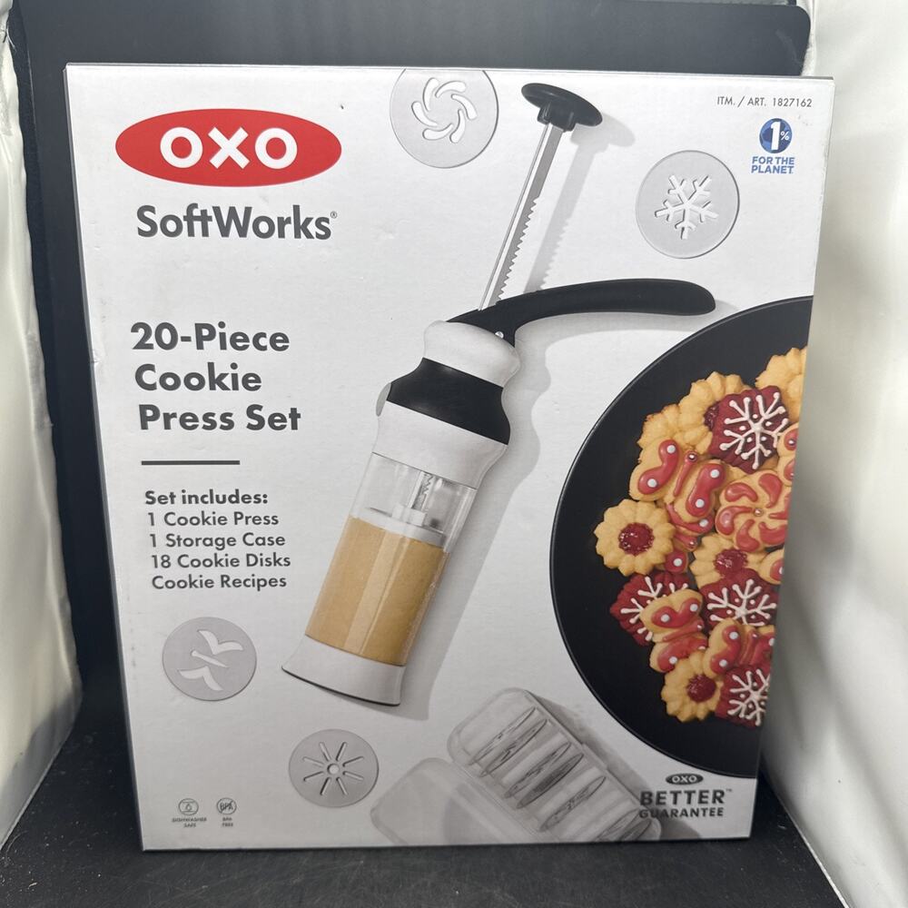 NEW OXO SoftWorks Cookie Press Set 20Pc Cookie Press Storage Case 18 Disks